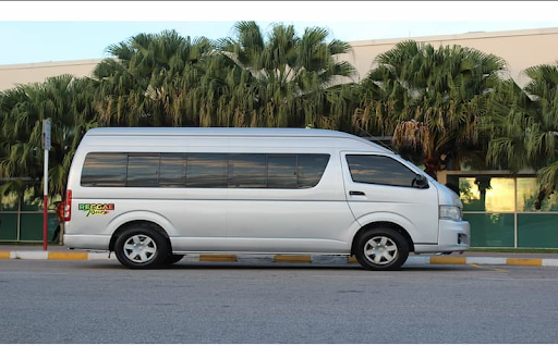 Private Shuttle Service – Montego Bay Hotels